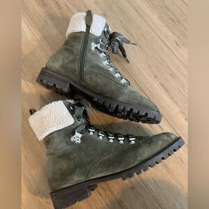 Rebecca Minkoff green suede lace up lug sole cuffed boots! Unworn 9 retail $230